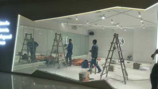 性價比高的電控玻璃多少錢